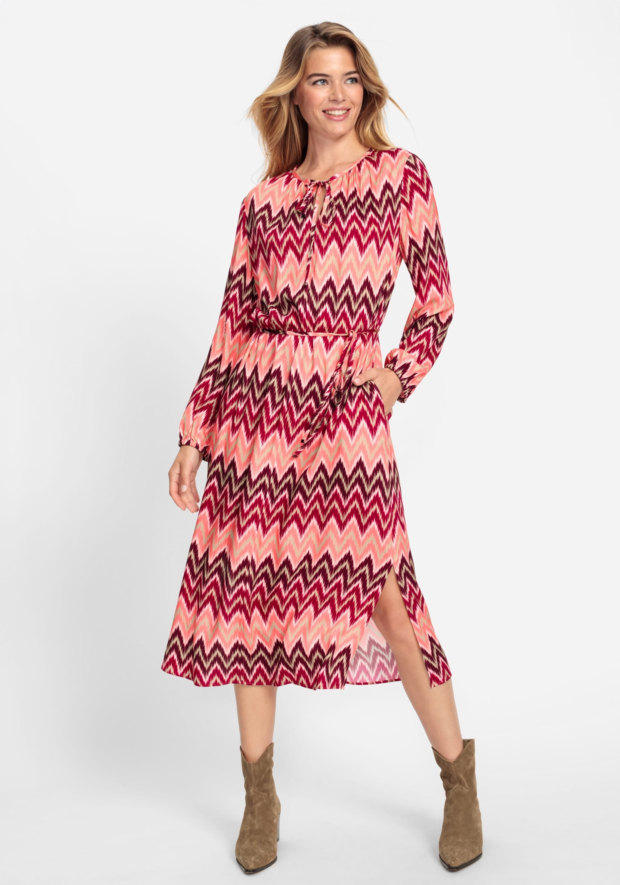 Hudson & Haven™ | Chevron Midi Dress