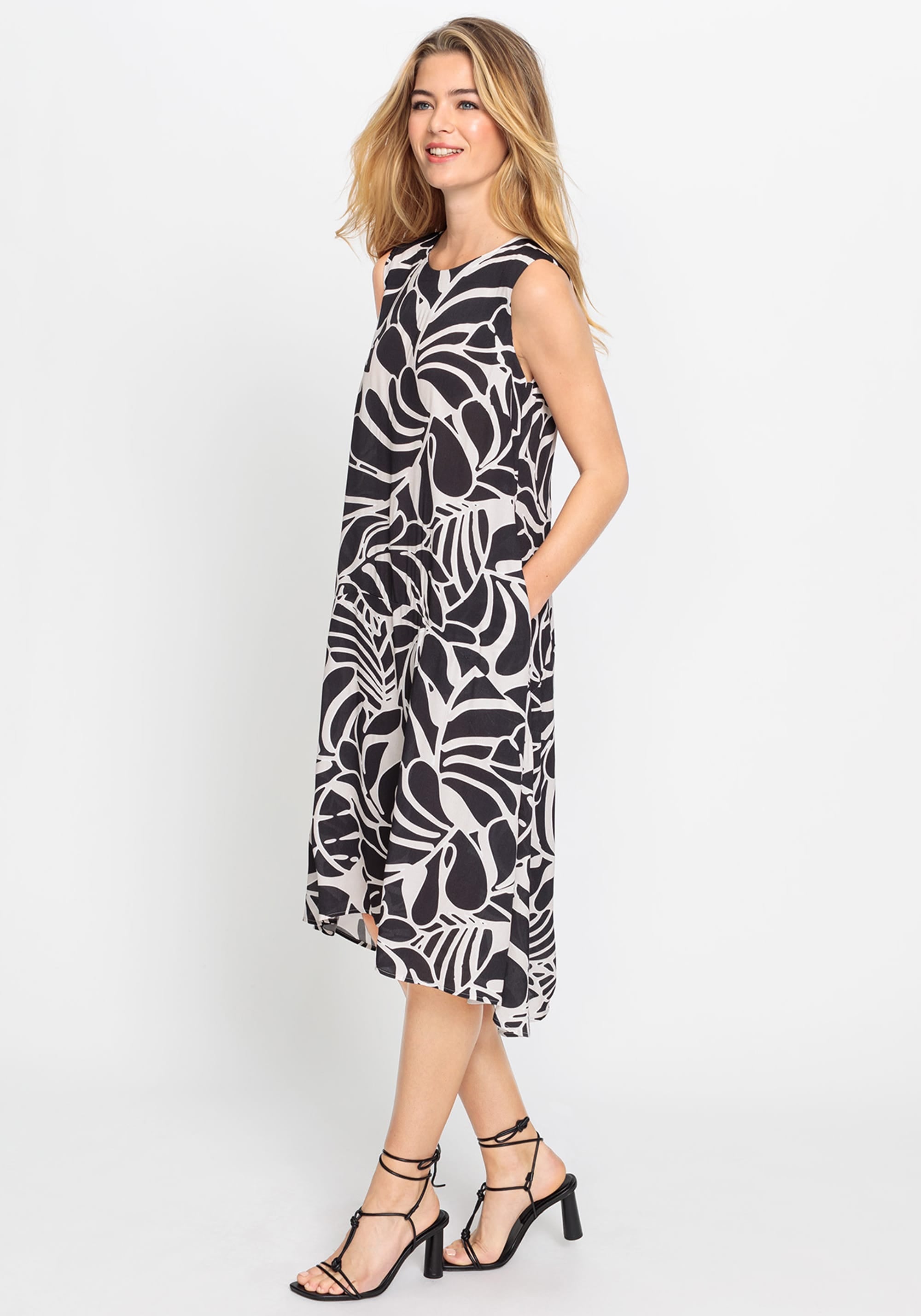 Hudson & Haven™ | Sleeveless Printed A-Line Dress